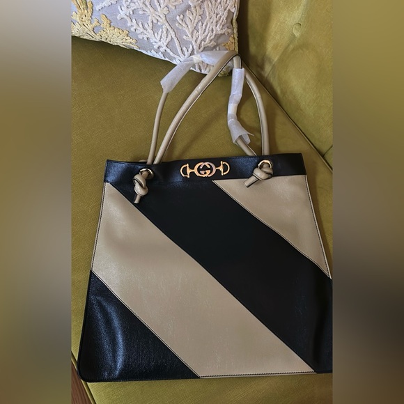 Gucci Zumi Striped leather tote bag - Picture 5 of 8